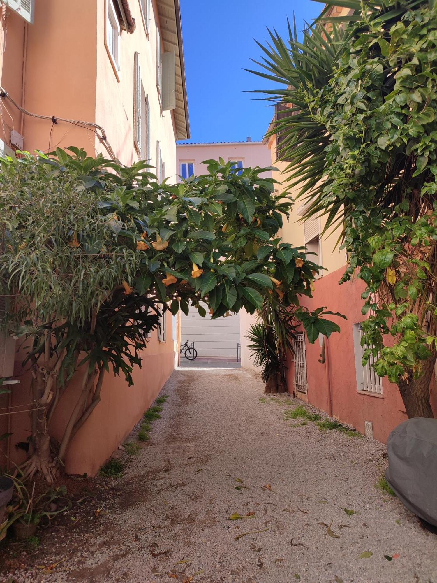 Suite Charabois Saint-Raphael  Ngoại thất bức ảnh